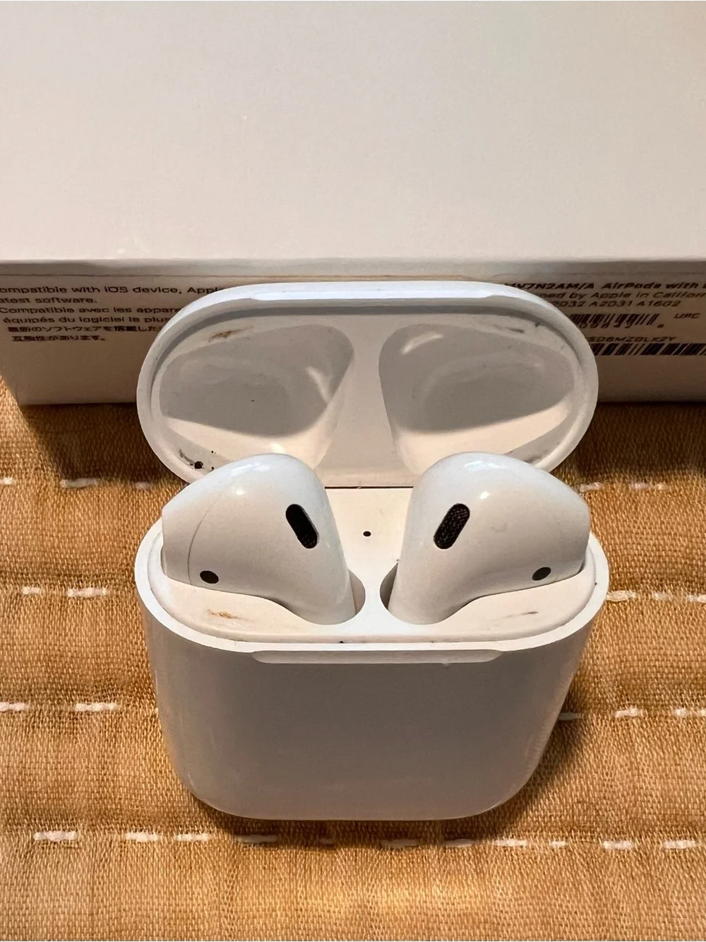 Apple AirPods Gen 2 with White Case and Mint Green Silicone Cover